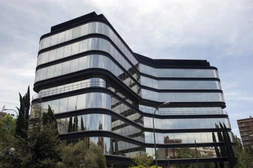 Image of Sede corporativa de la CMNV en Calle Edison, Madrid (new window will open)